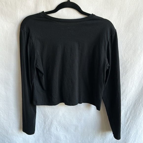 Wild Fable black long sleeve crop top, size L - Picture 2 of 4